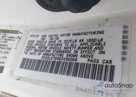 2006 Pontiac Vibe from USA, damaged, VIN 5Y2SL67836Z456268